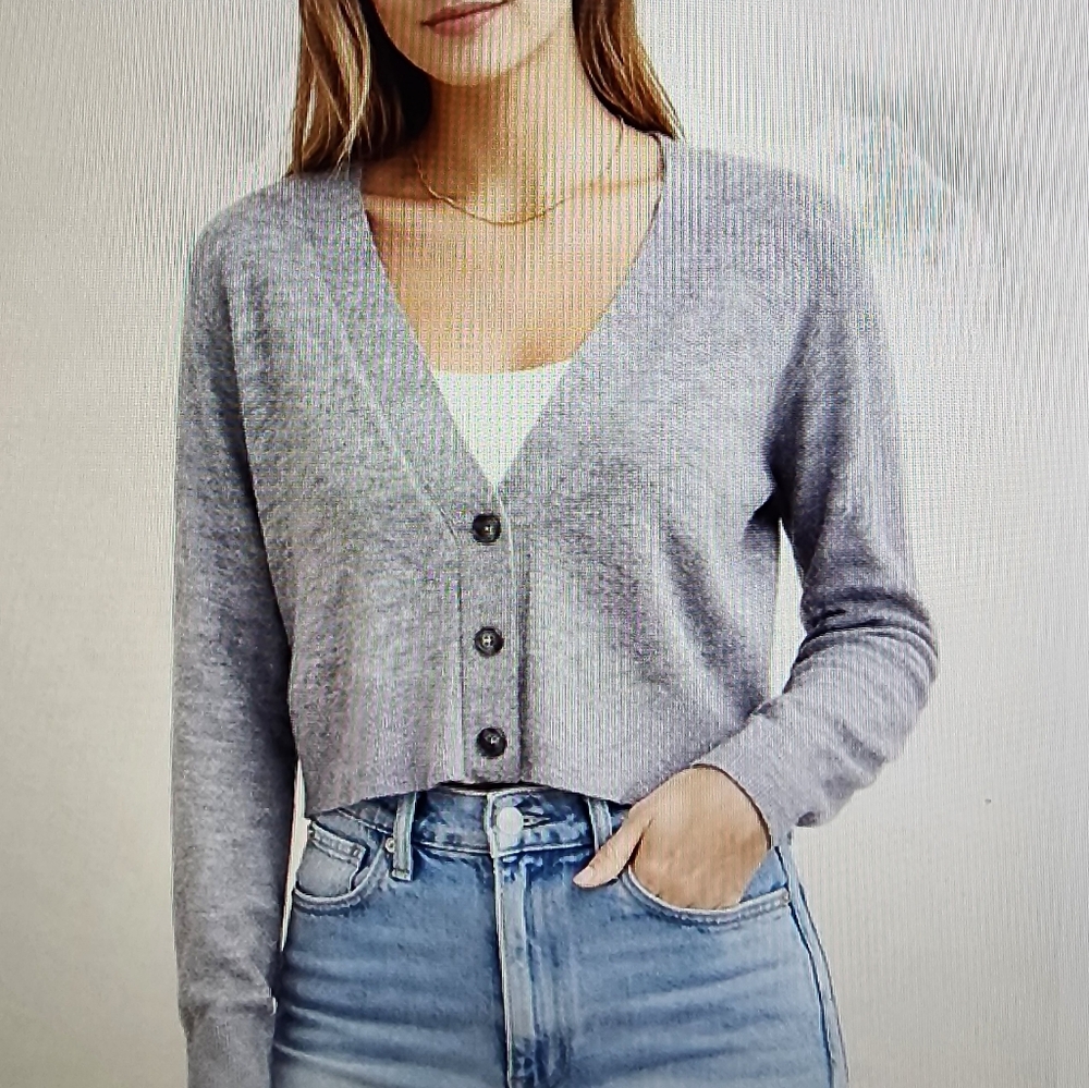 WHITE HOUSE BLACK MARKET cropped Cardigan
